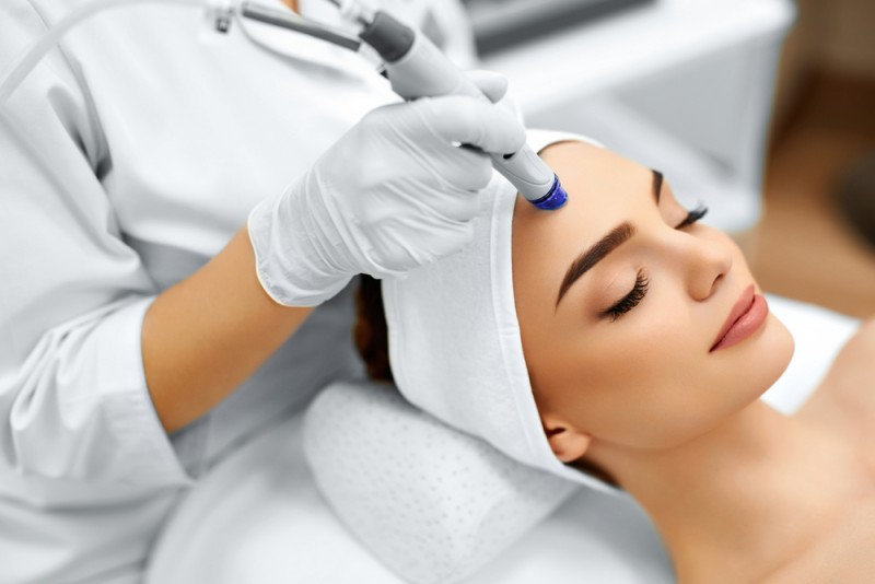Dygtig kosmetolog i Aalborg - Esthetique Hudpleje