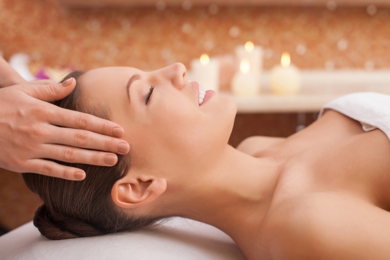 Forkæl dig selv med dejlig ansigtsbehandling hos Esthetique Hudpleje