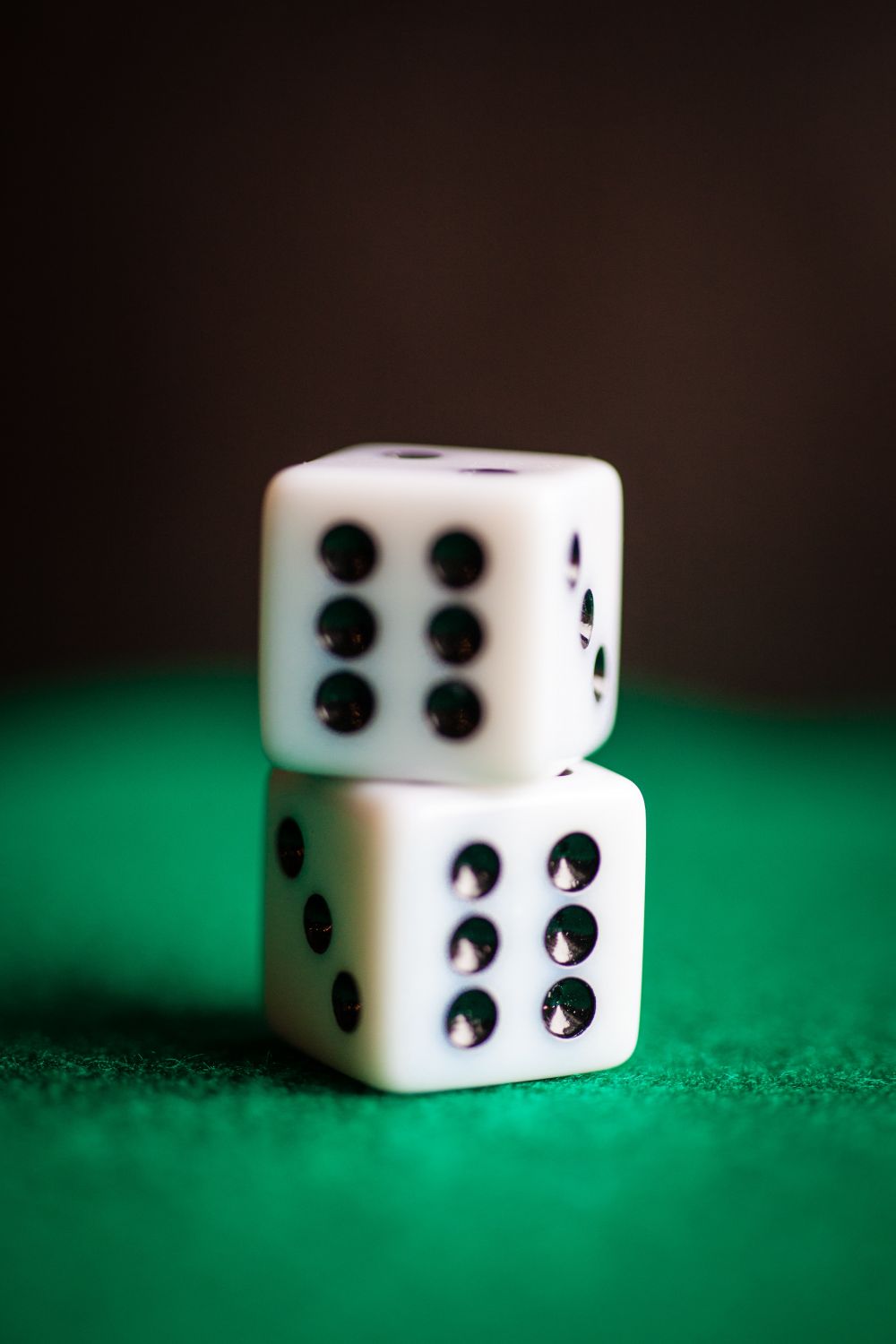 Hvad er det rette antal personer til et terningespil?