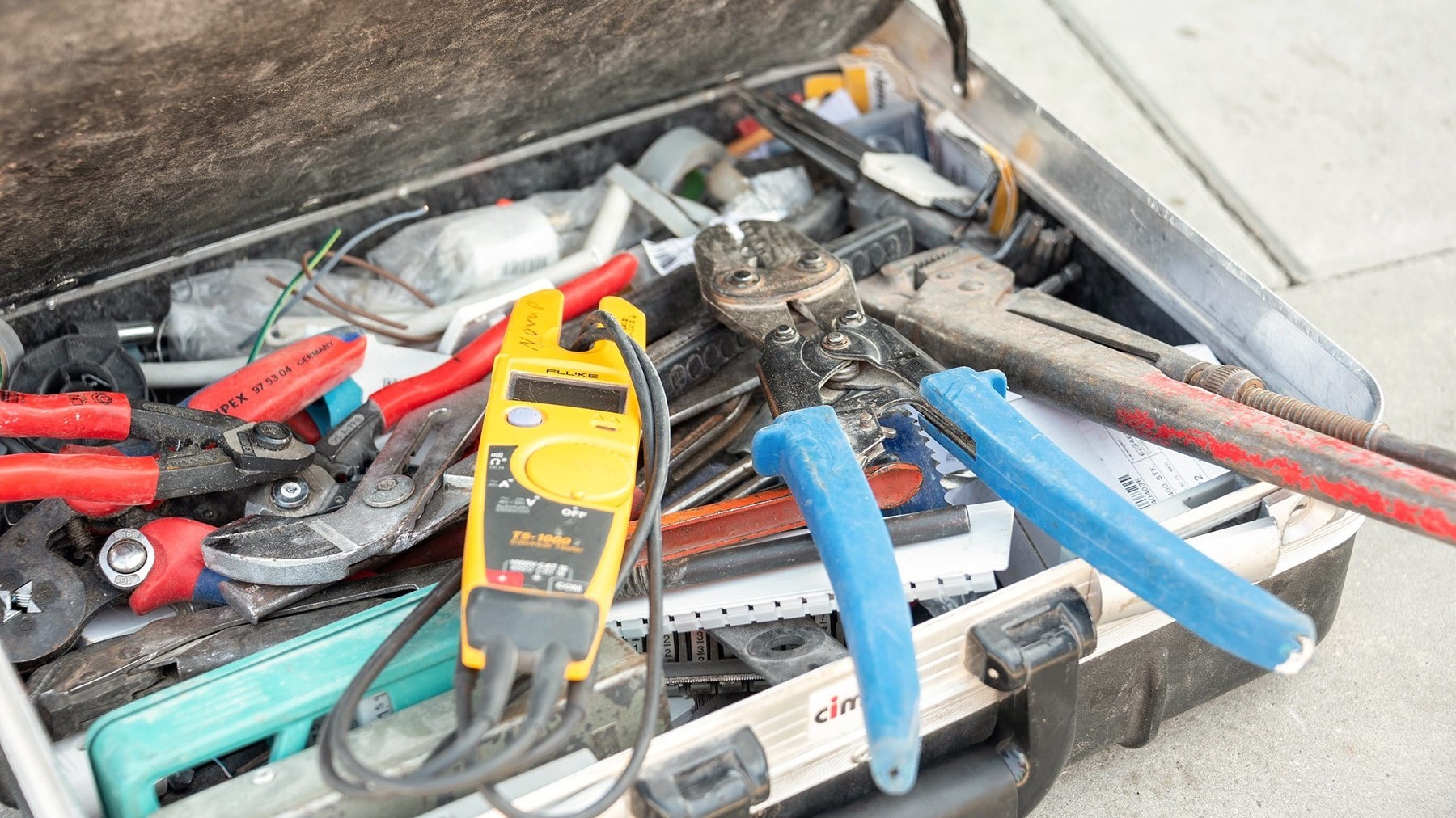 Lad din lokale el-installatør fikse installationerne