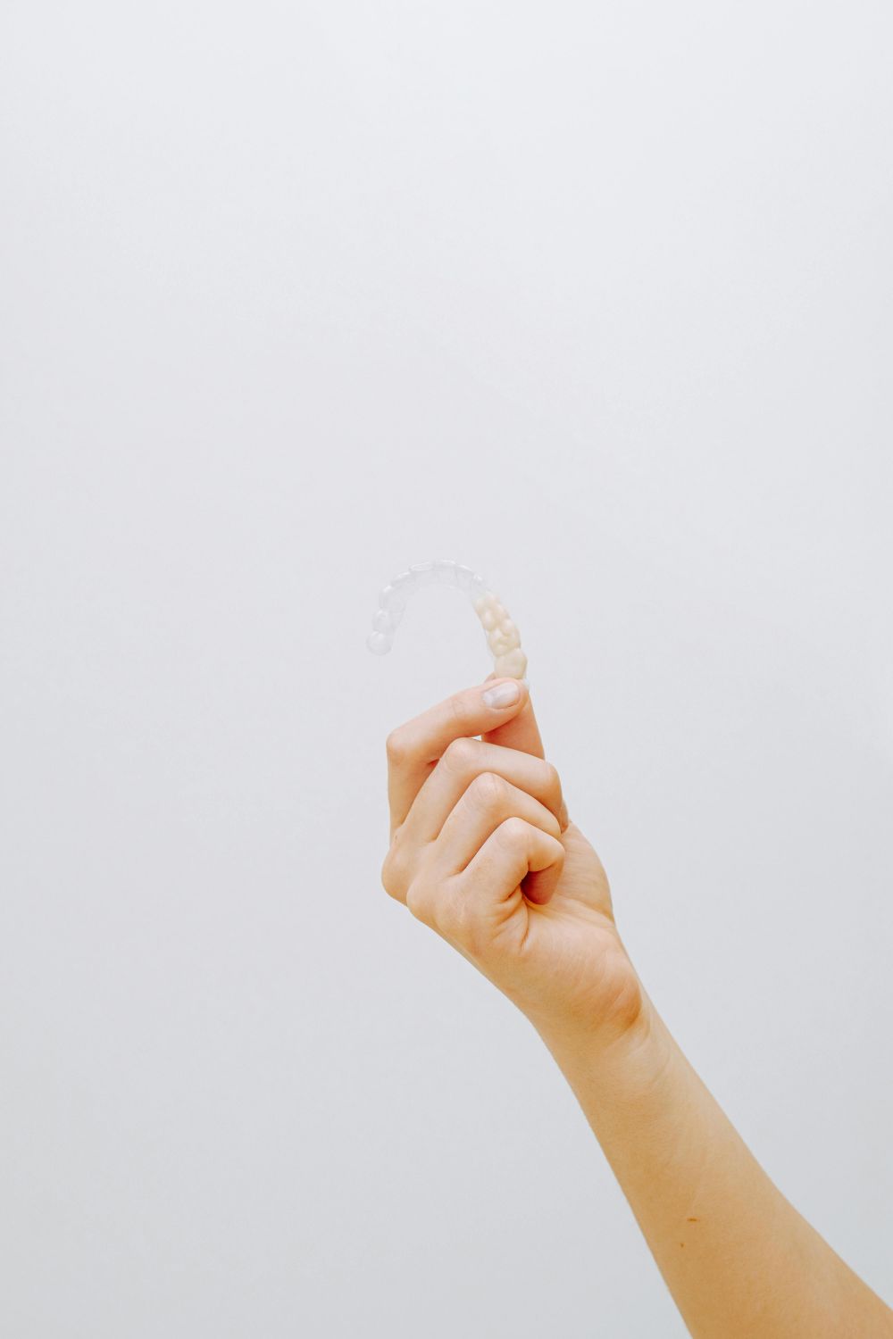 Få flotte og lige tænder med Invisalign skinner