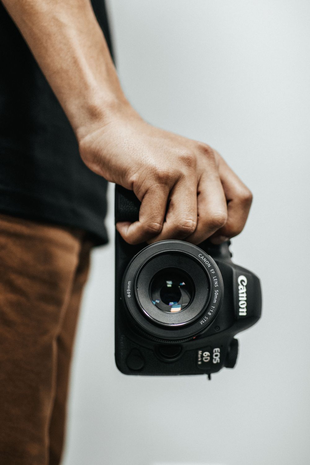 Skal du have nyt pasfoto? Så tag forbi en fotograf