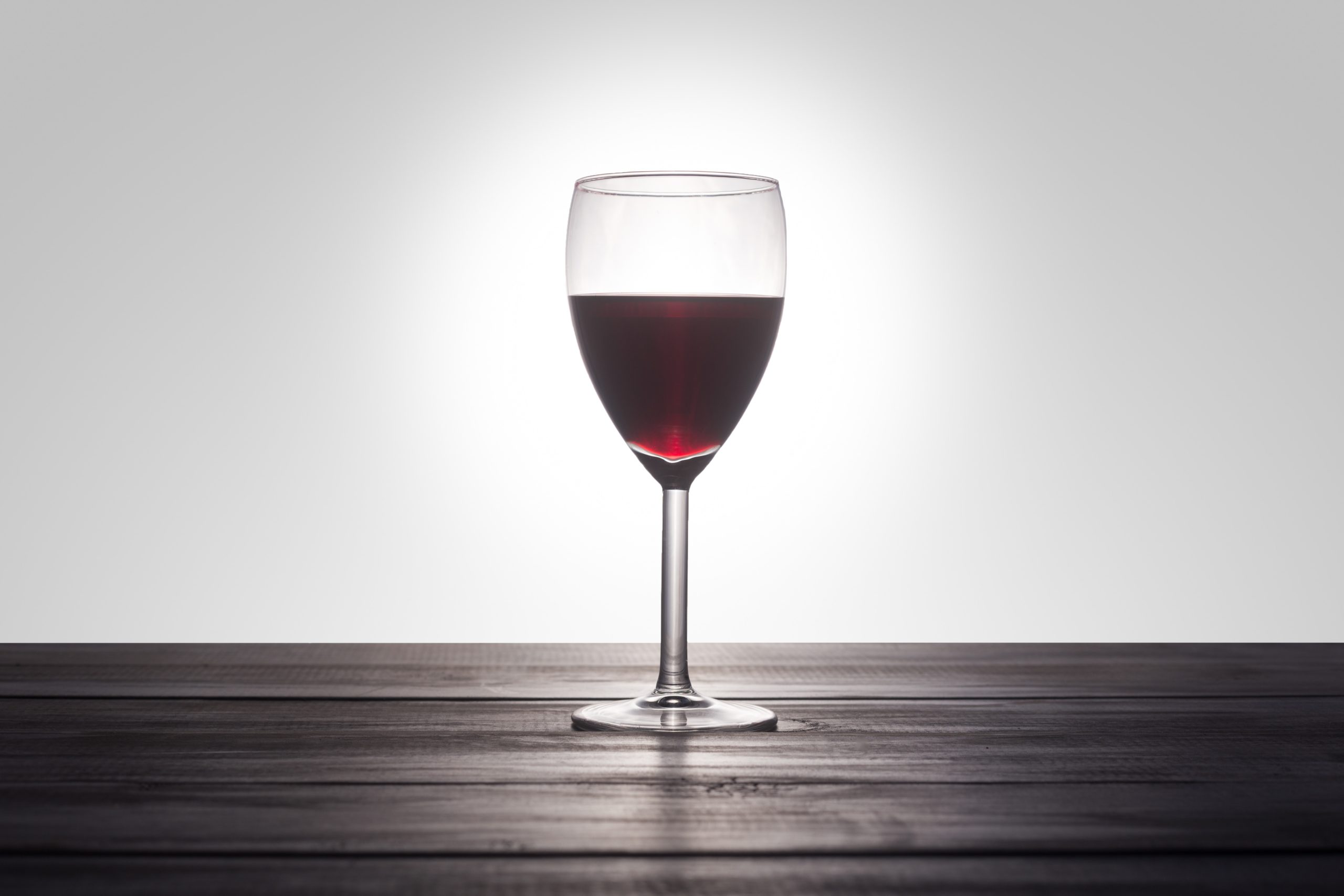 Kvalitets vin til julekurven - find den online